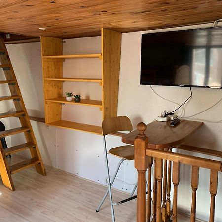 Maison Individuelle Chaleureuse Au Calme 부르생모리스 외부 사진